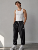 جاگر adidas ریزشی یونیسکس